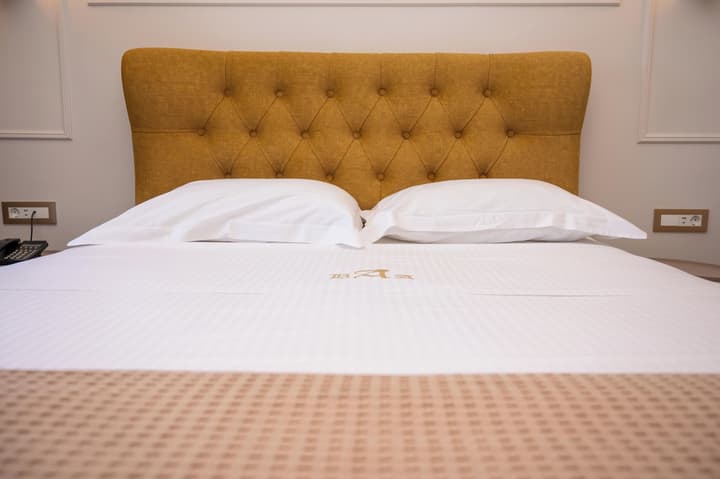 Aktaion City Hotel