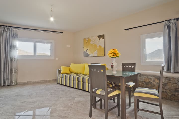 Montemar Studios & Apartments