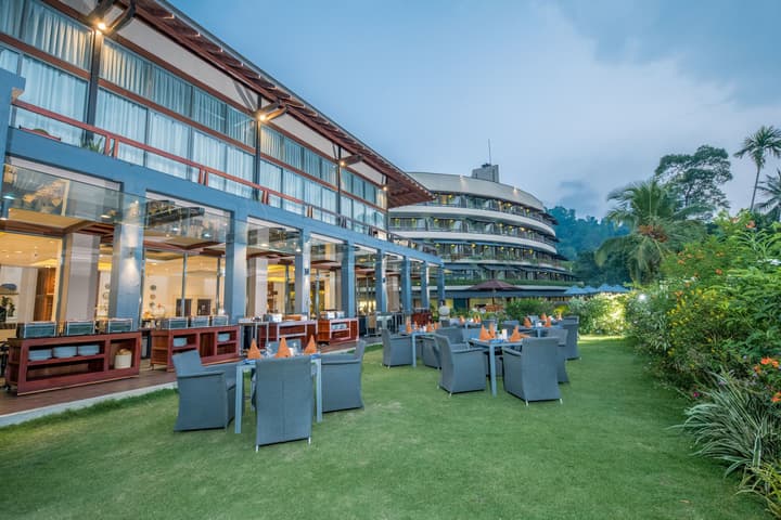 Earl's Regent Kandy