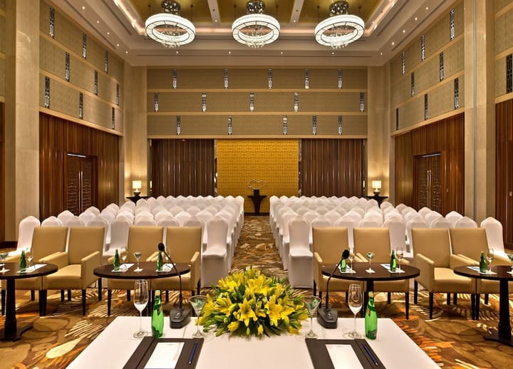 Grand Mercure Agra