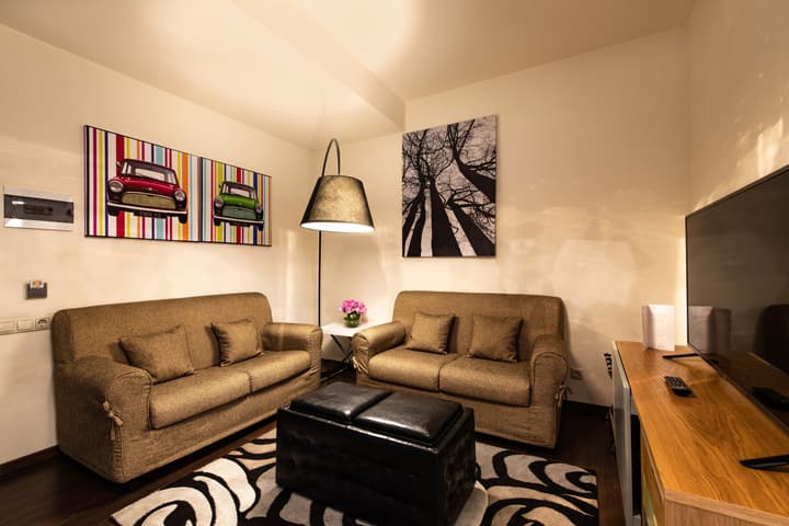 Opera Suite Hotel