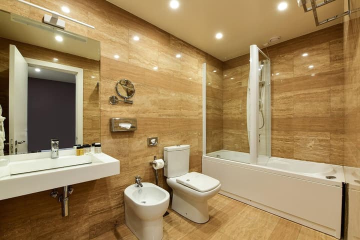 Opera Suite Hotel