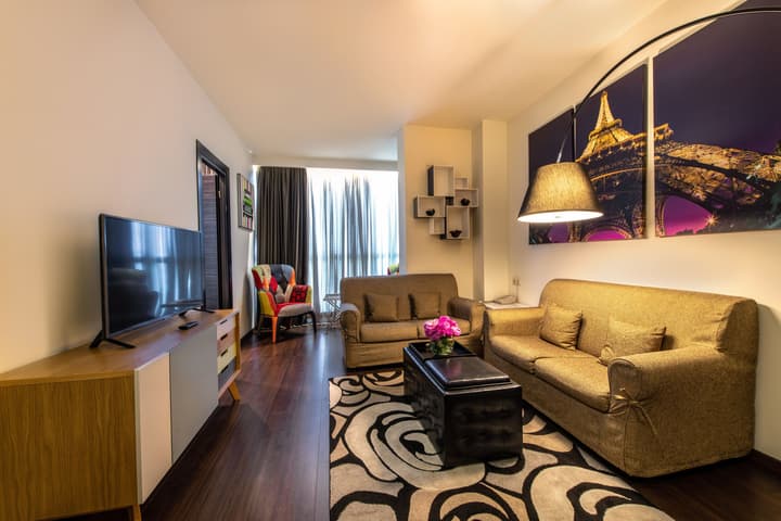 Opera Suite Hotel