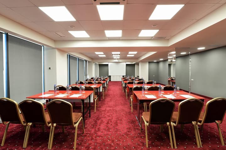 Opera Suite Hotel