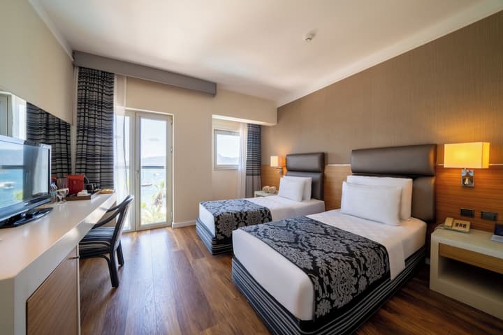 Cettia Beach Resort - Adults Only