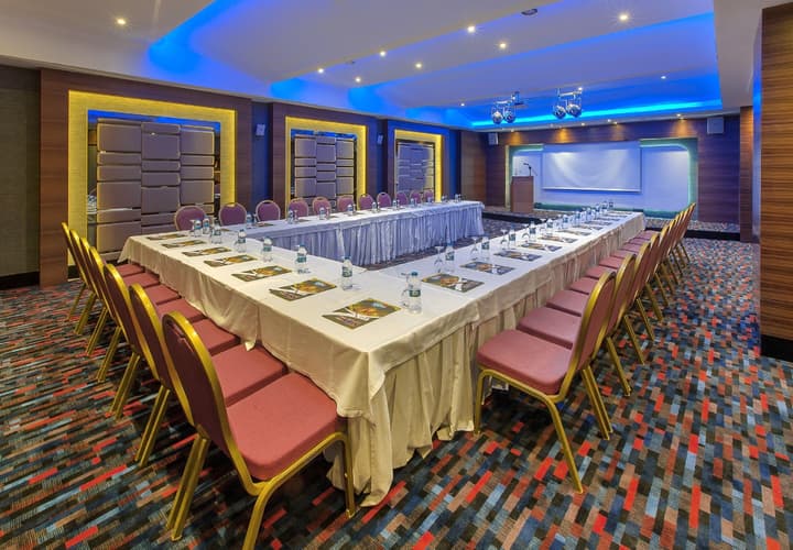 Cettia Beach Resort - Adults Only