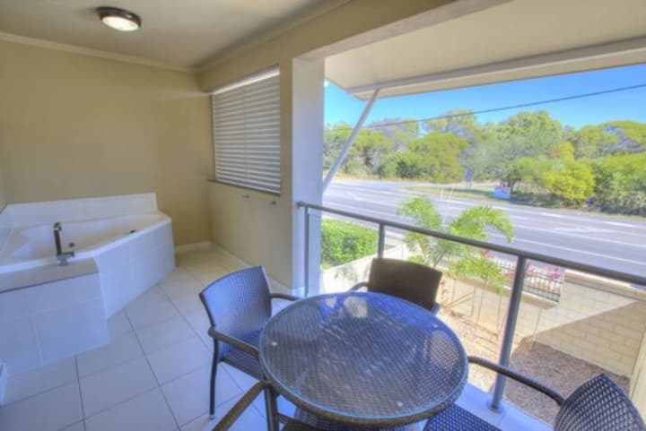 1770 Lagoons Central Apartment Resort