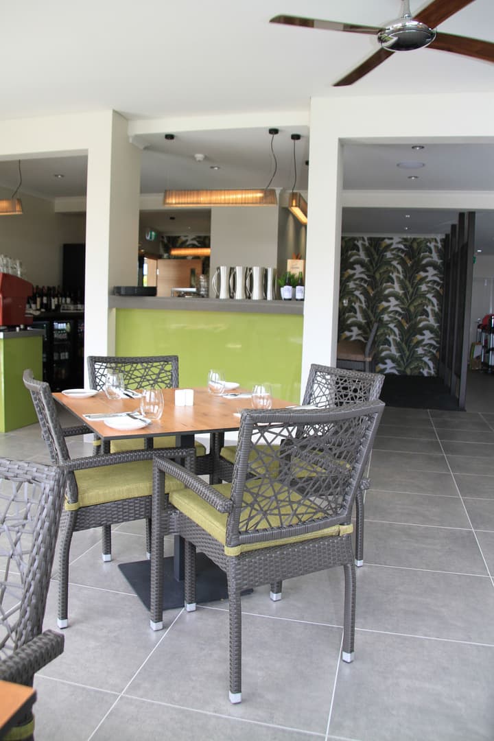 1770 Lagoons Central Apartment Resort