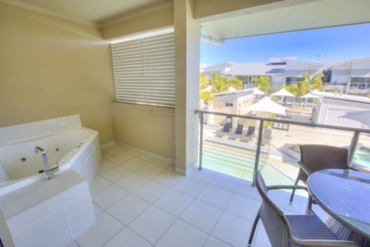 1770 Lagoons Central Apartment Resort