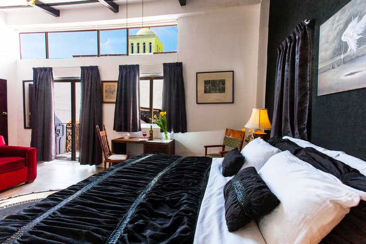Garlands del Rio Riverside Boutique Hotel
