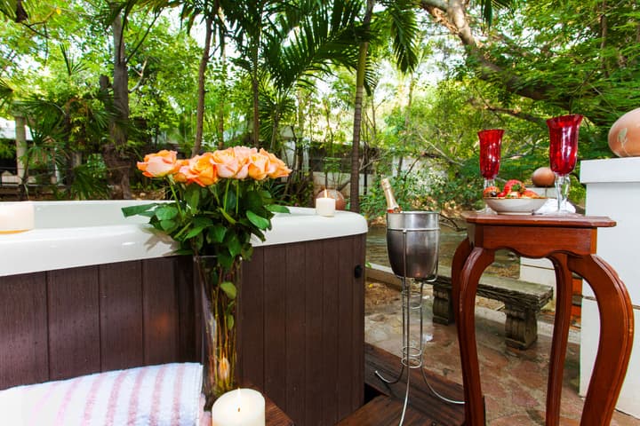 Garlands del Rio Riverside Boutique Hotel