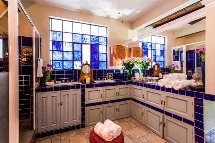Garlands del Rio Riverside Boutique Hotel