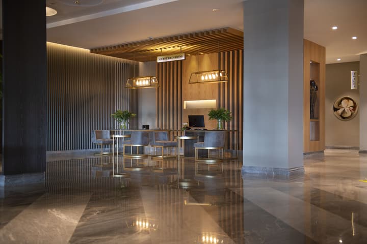 Miramare Beach Hotel
