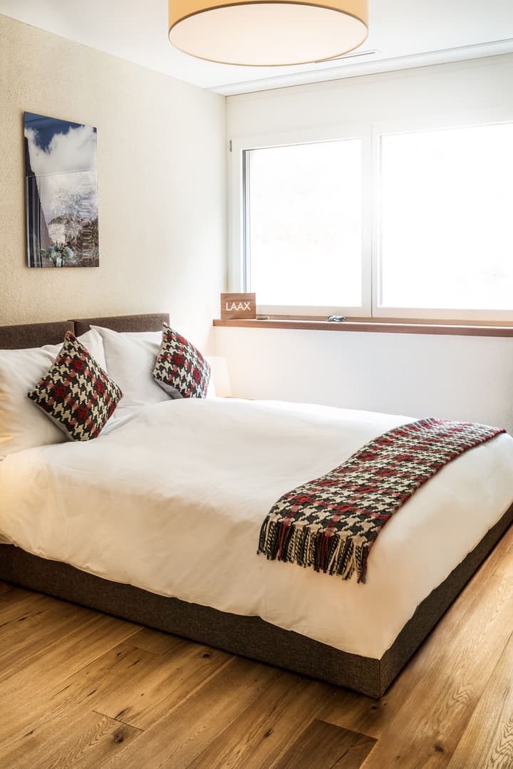 Peaks Place