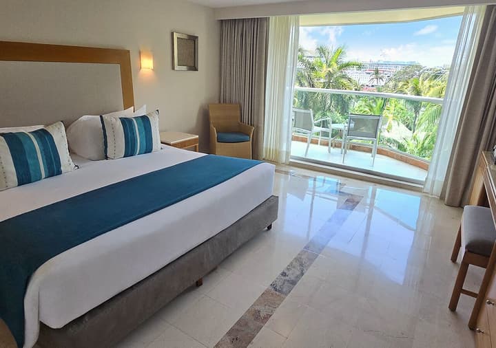 Grand Park Royal Cozumel - All Inclusive