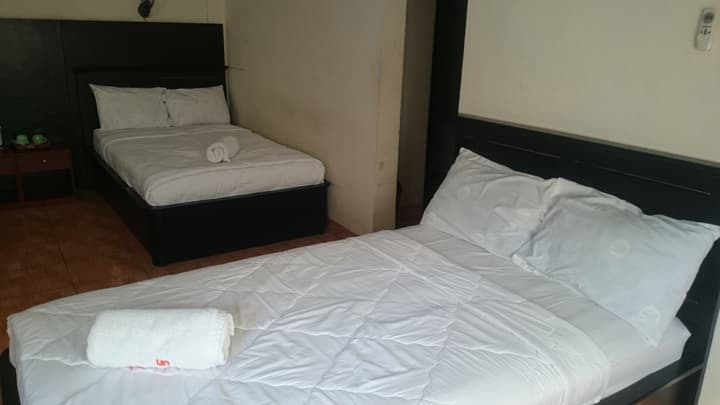 Agus Beach Inn