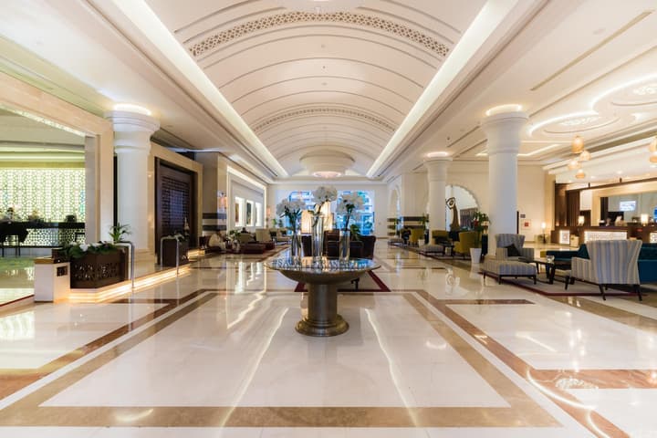 Savoy Le Grand Hotel