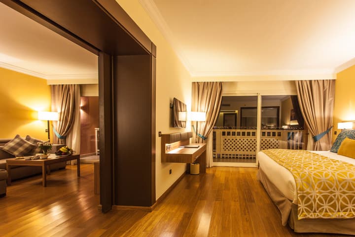 Savoy Le Grand Hotel