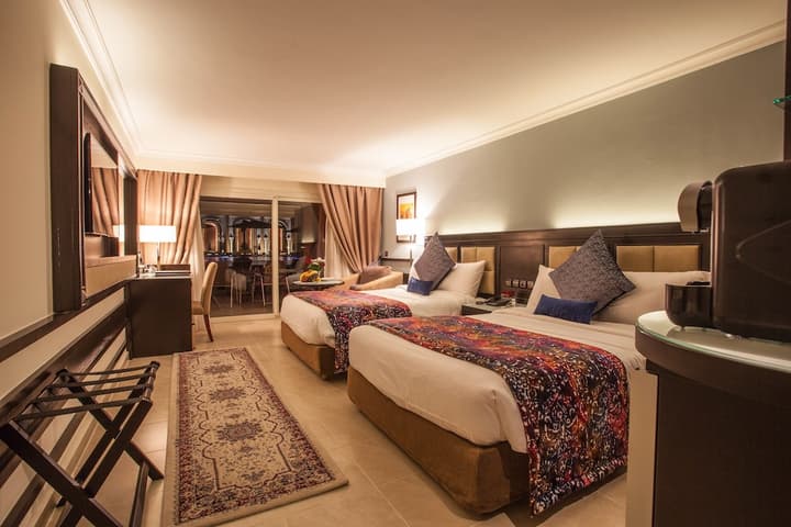 Savoy Le Grand Hotel