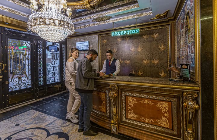 Laleli Blue Marmaray Hotel