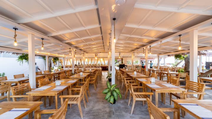 Arena Beach Hotel