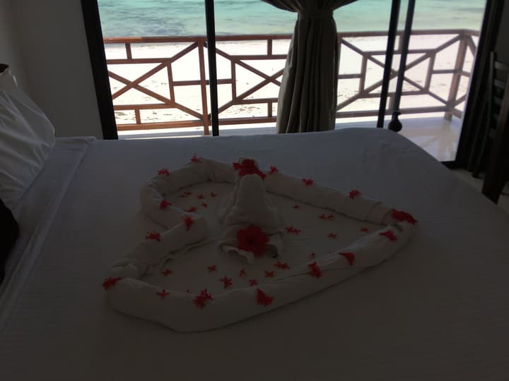 Jambiani White Sands Beach Bungalows