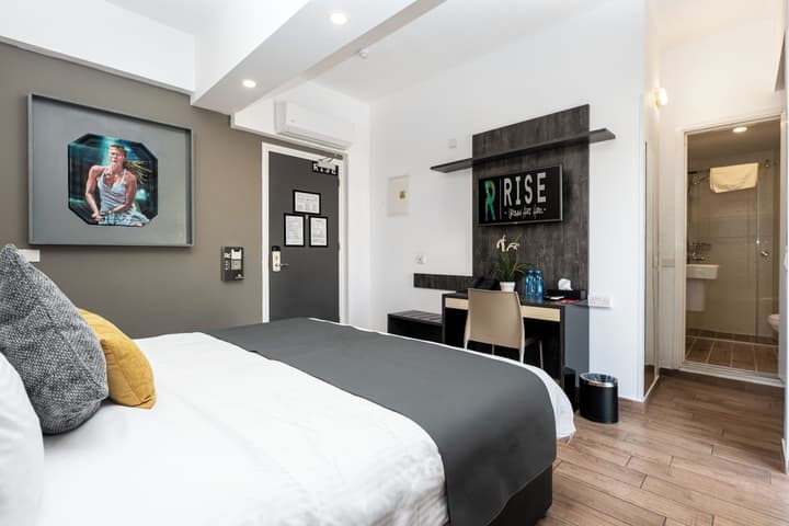 Rise Urban Art Hotel