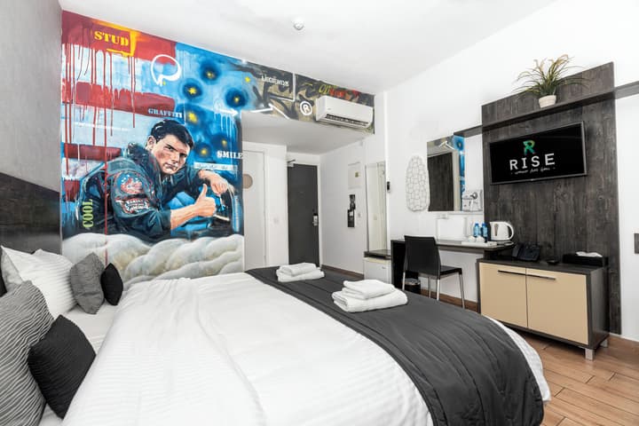 Rise Urban Art Hotel