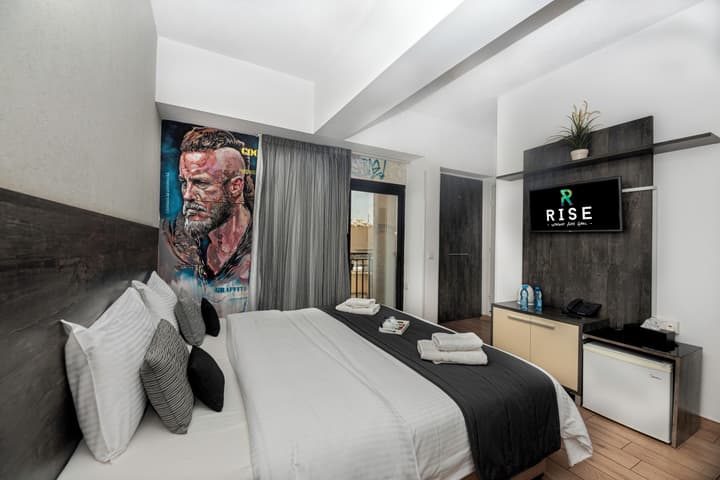 Rise Urban Art Hotel