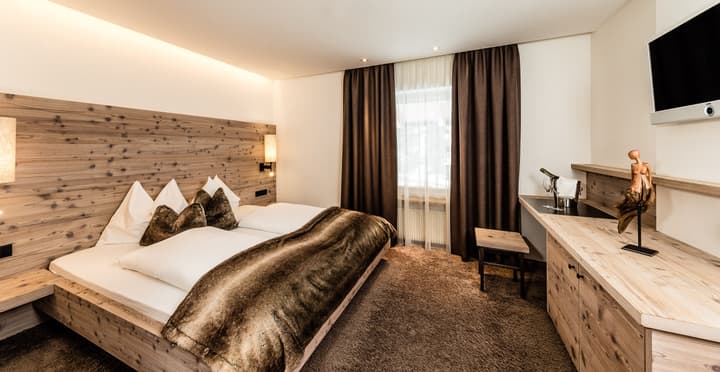 Art Hotel Anterleghes