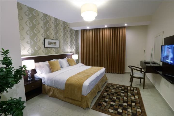 City Rose Hotel Suites
