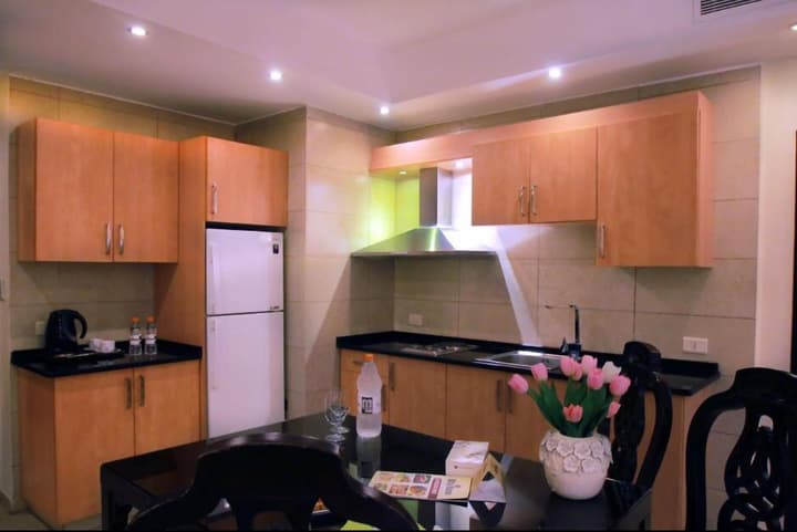 City Rose Hotel Suites