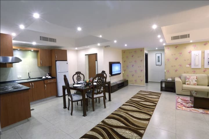 City Rose Hotel Suites