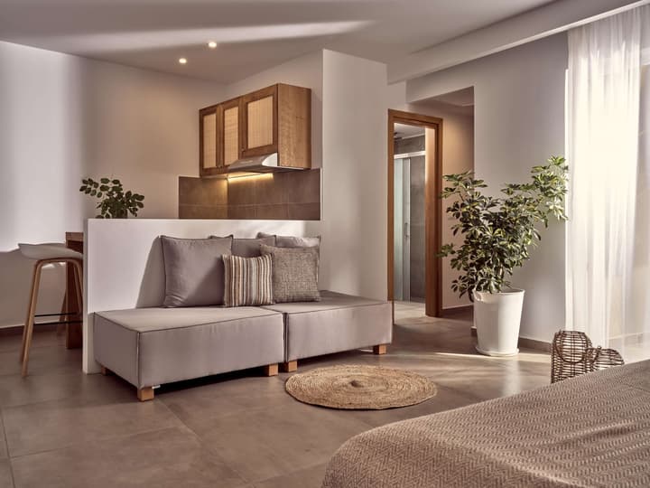 Troulis Aparthotel