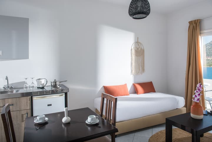 Troulis Aparthotel