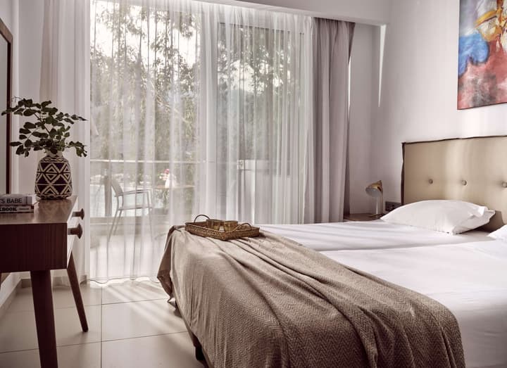 Troulis Aparthotel