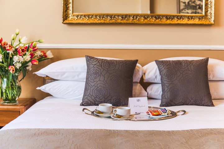 Raeli Hotel Lux