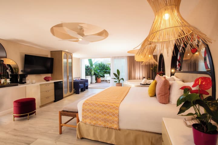 Almar LGBT Luxury Resort