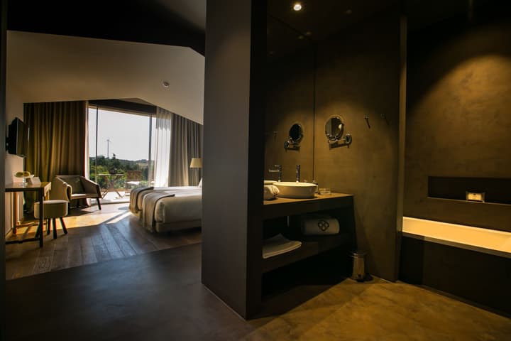 Vale d'Azenha Hotel and Residences
