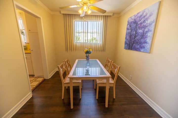 Cal Mar Hotel Suites