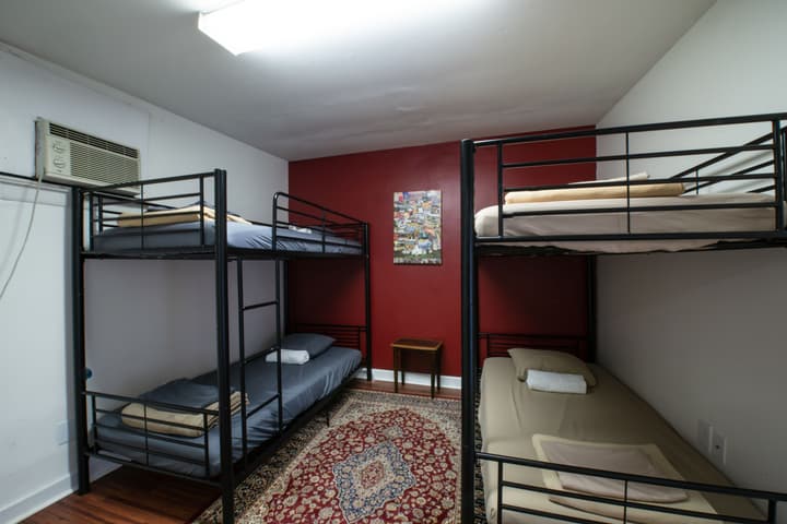 Auberge Nouvelle Orleans Hostel