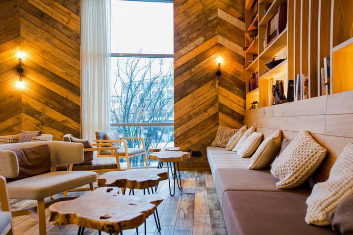 Urban Lodge Hotel