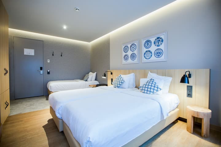 Urban Lodge Hotel