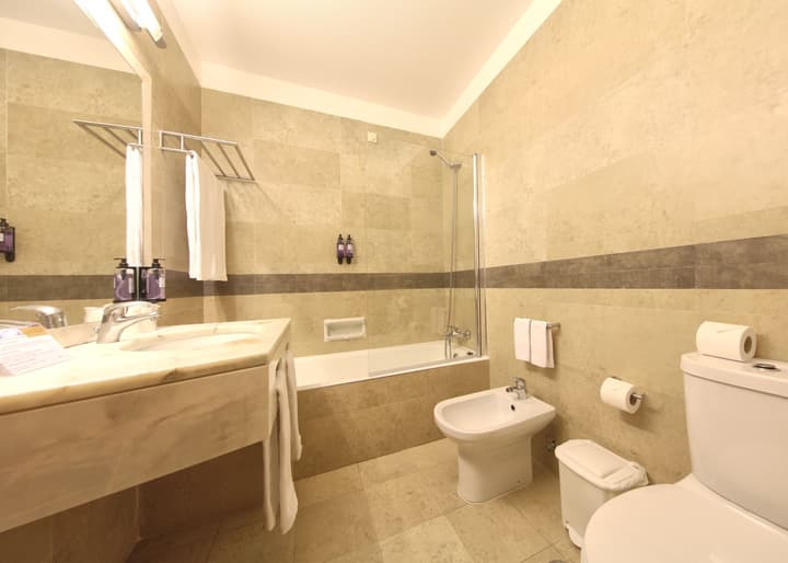 Interpass VAU Hotel & Apartaments