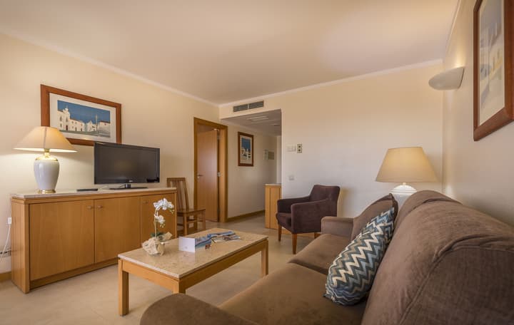 Interpass VAU Hotel & Apartaments