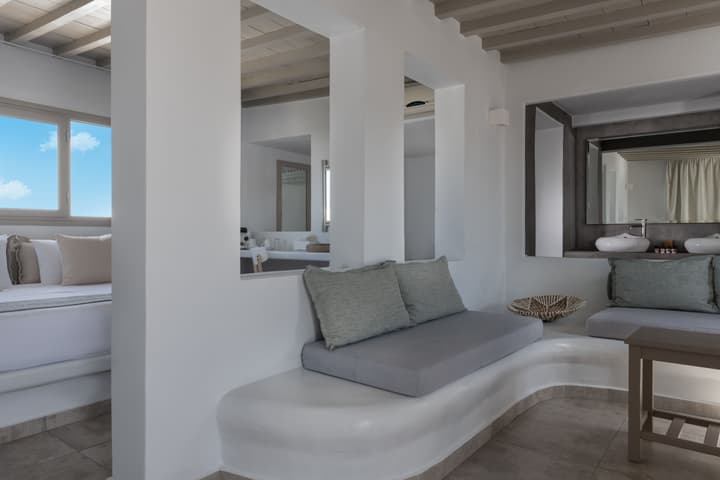 Argo Boutique Hotel