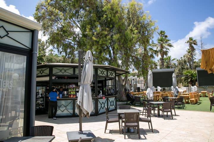 Beach Garden Hotel