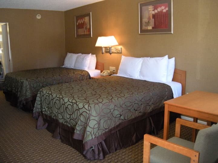 Motel West