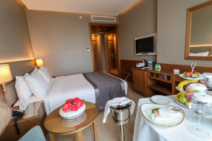 Holiday Inn Bursa - City Centre by IHG