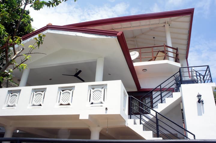 Sam's Guest House